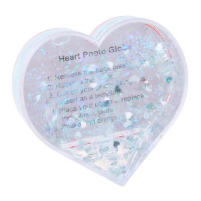 Globe Neige en Coeur Vendu par 6