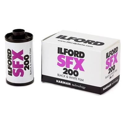 ILFORD Film  SFX 200 135-36 poses  x 10 Films Noir et Blanc