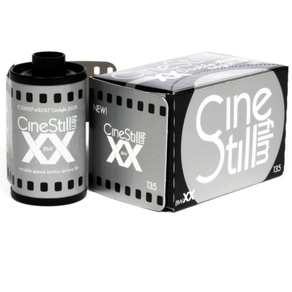 Film noir et blanc BwXX 250 ISO Format 135 - 36 poses (Vendu par 10)