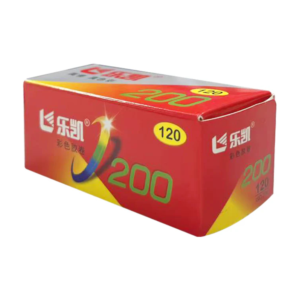 Film couleur Lucky Color 200 - Format 120 (Vendu par 10)